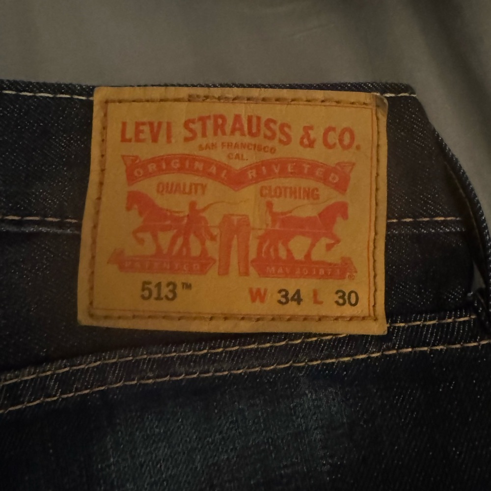Levi’s 513 jeans
